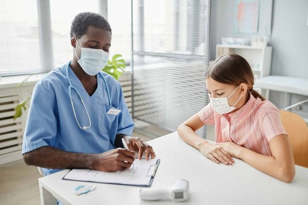 Comment organiser une visite des temples anciens en Grèce avec un budget limité ?